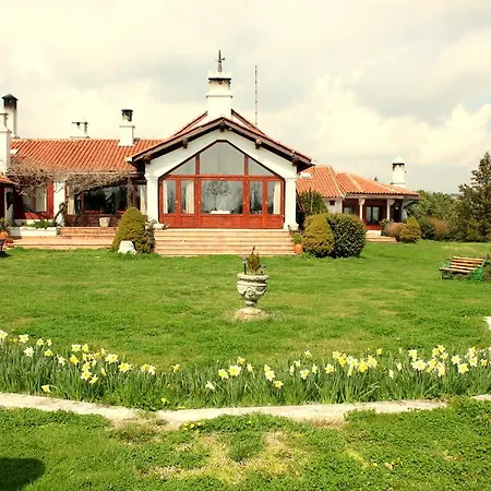 Farm stay Villafe